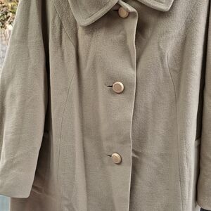 Women's Tan Coat
